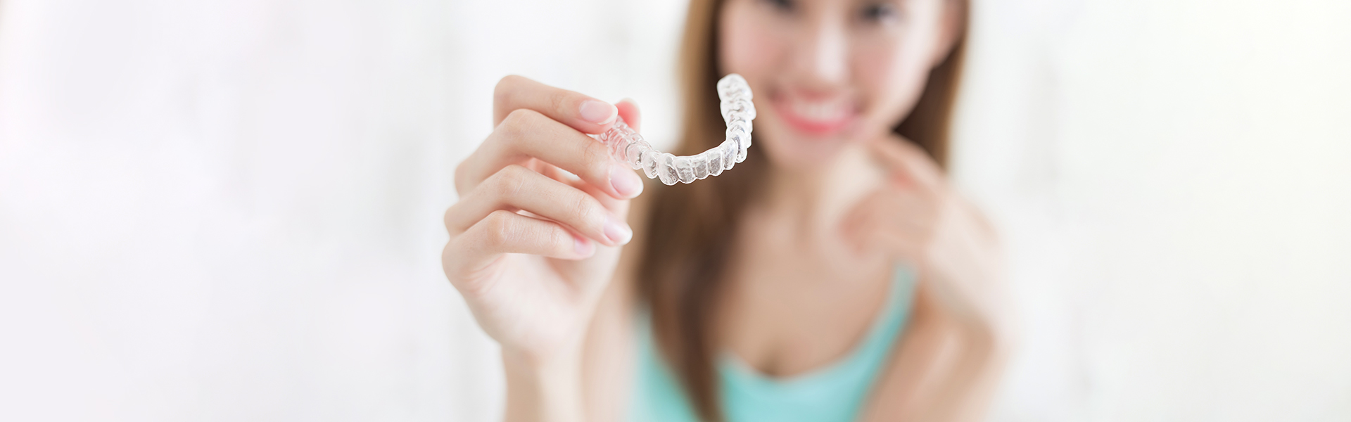 Invisalign VS Braces: Know Which One Suits You Best