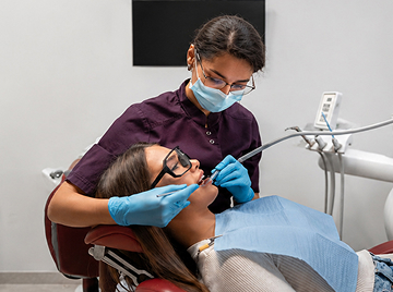 What Are The Signs That You Need Root Canal Therapy?