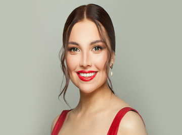 Brighten Your Smile: The Ultimate Guide to Teeth Whitening